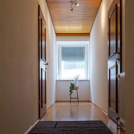 Flataid Gaestehaus Graschi - Gutes Und Guensiges Einzelzimmer - Steinbergstrasse Apartment Graz