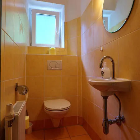 Flataid Gaestehaus Graschi - Gutes Und Guensiges Einzelzimmer - Steinbergstrasse Apartment