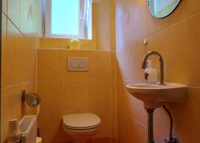 Flataid Gaestehaus Graschi - Gutes Und Guenstiges Einzelzimmer - Steinbergstrasse Apartman